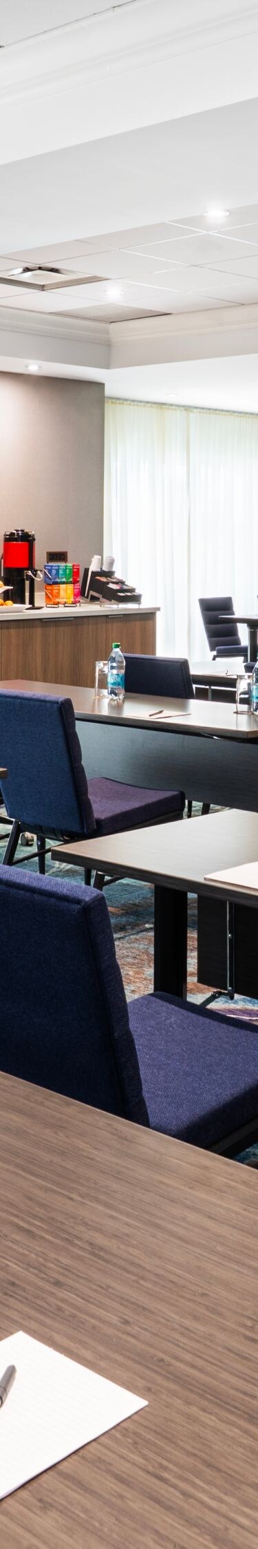 Configuration salle de classe dans une salle de réunion 