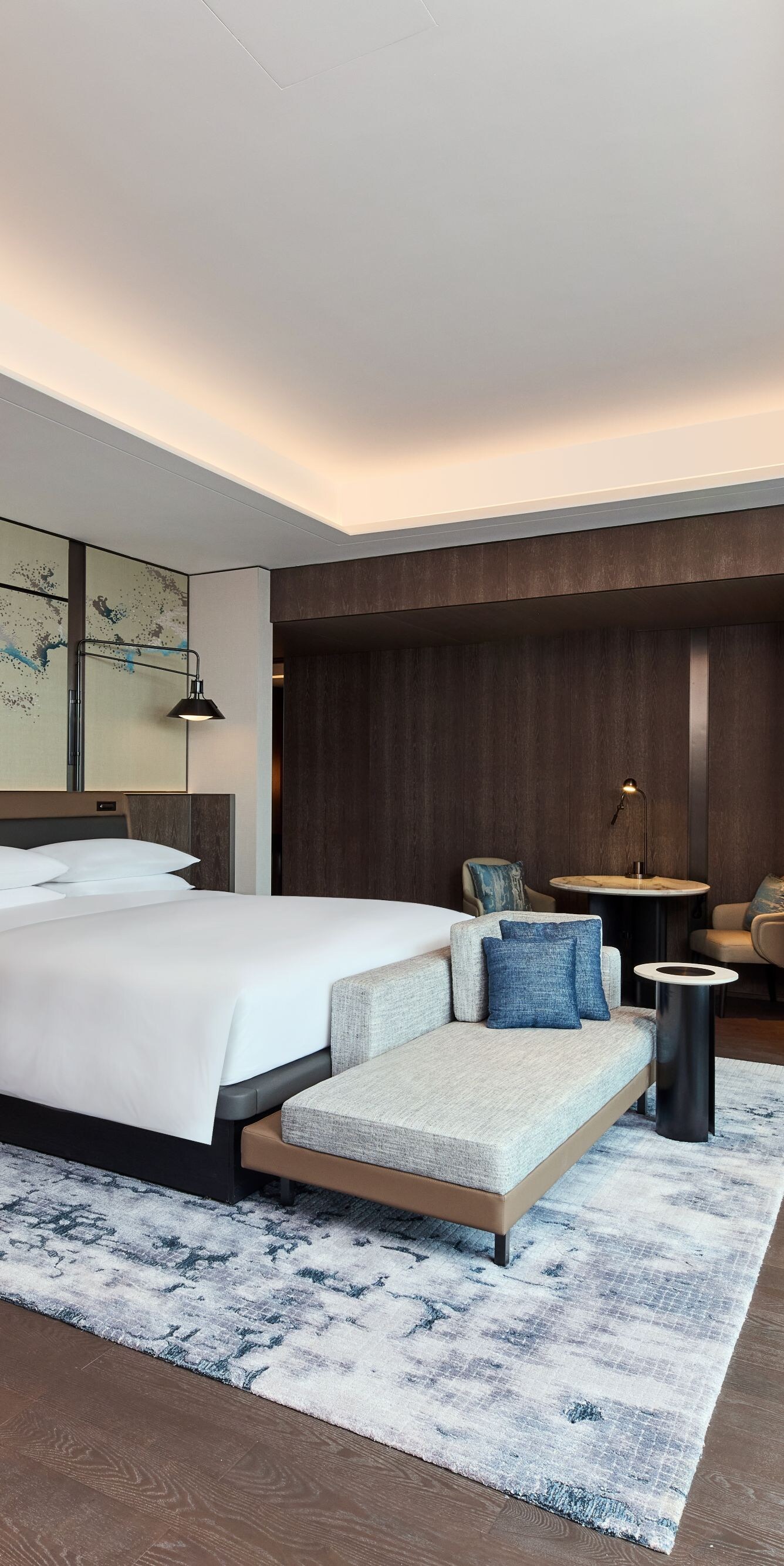 Deluxe Ocean Suite Bedroom