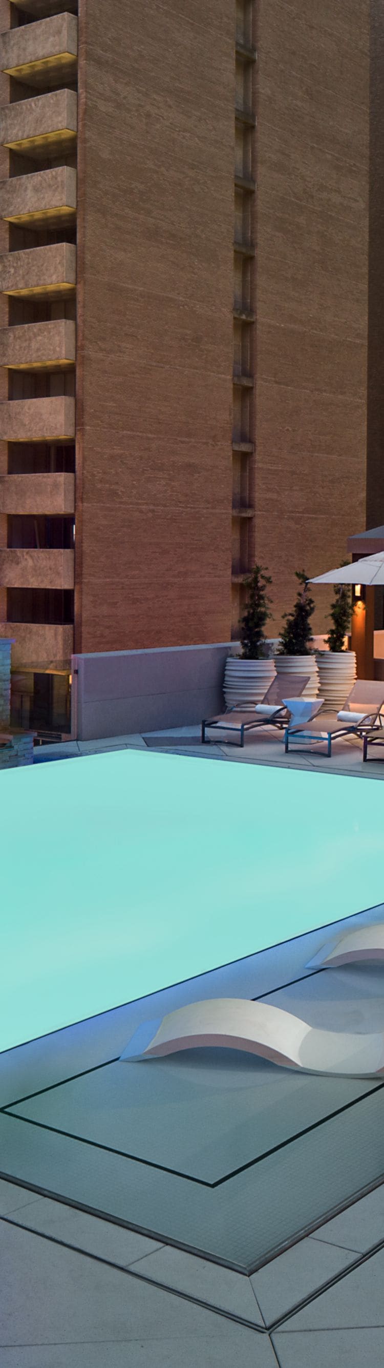 Outdoor Rooftop Pool