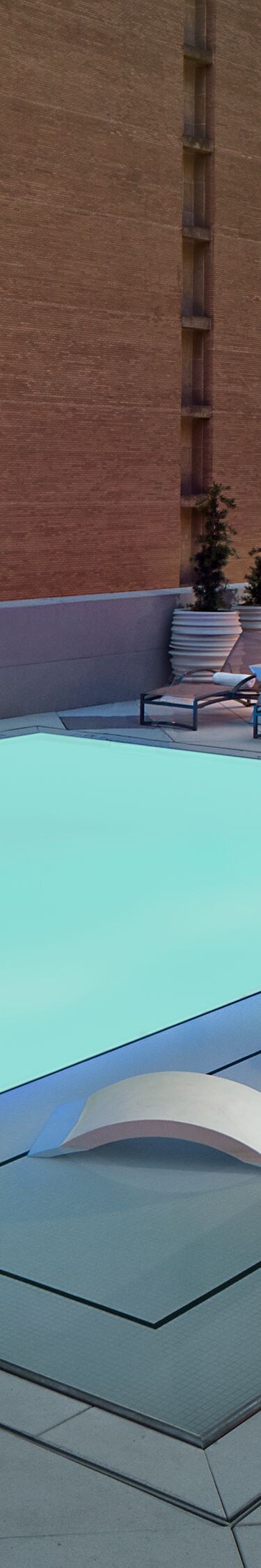 Outdoor Rooftop Pool
