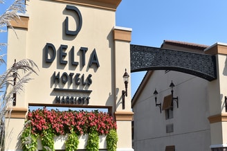 Delta Hotels Indianapolis East