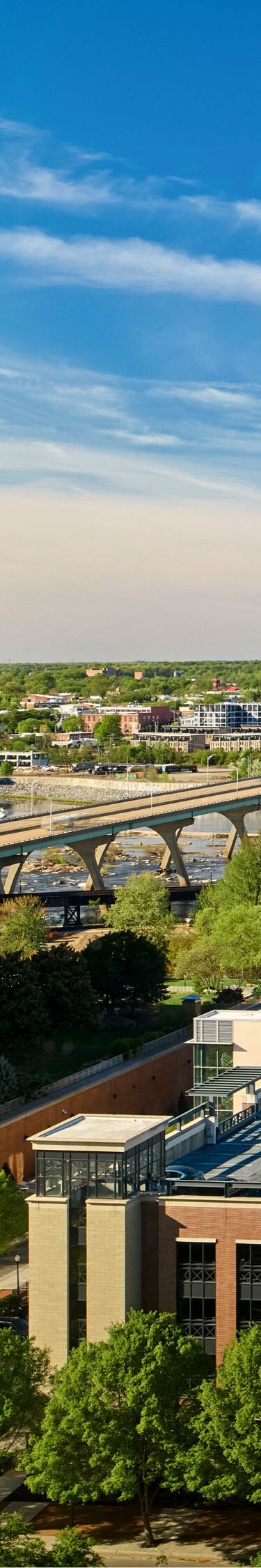 Delta Richmond exterior cityscape