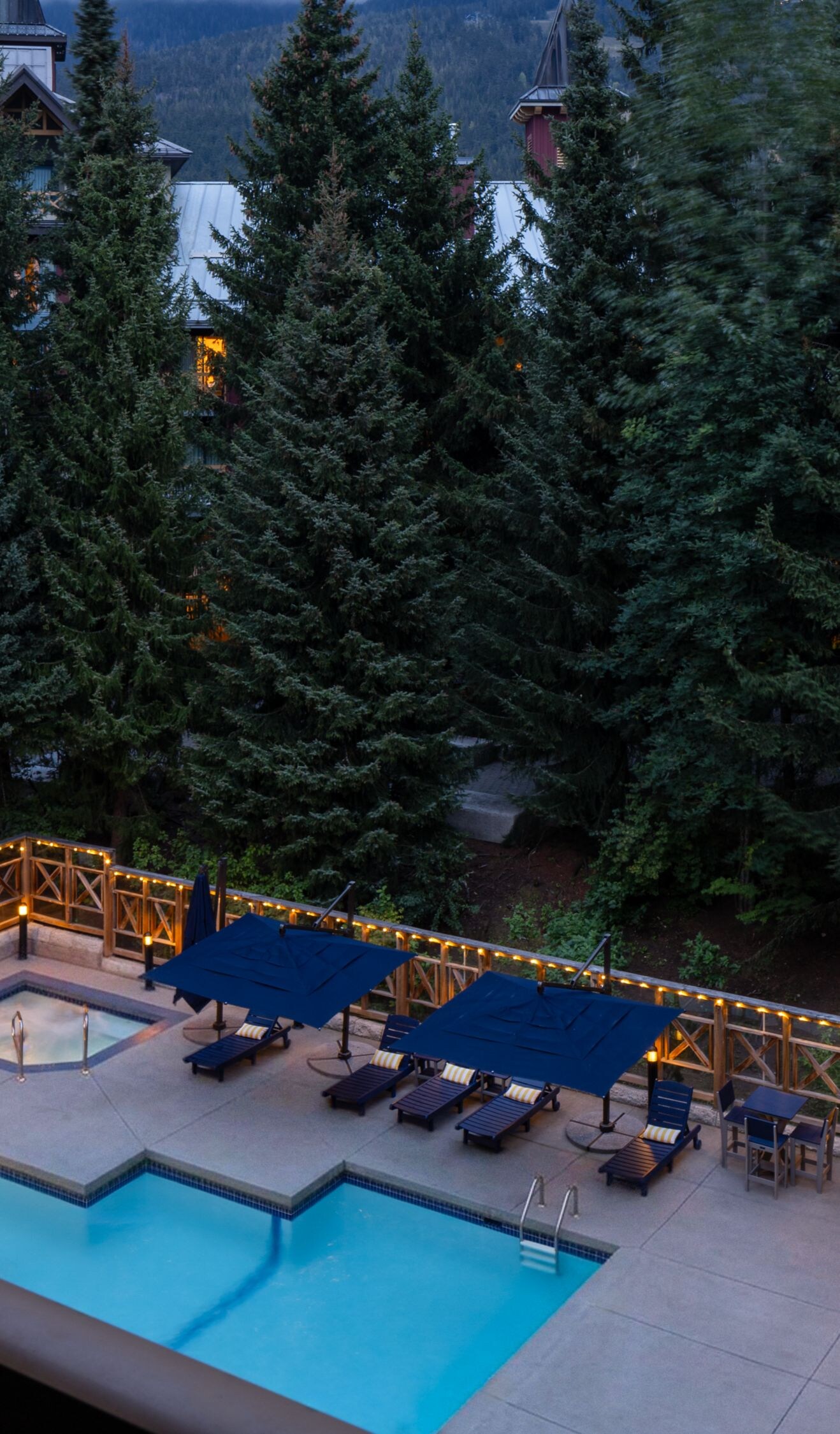 Outdoor Pool and Hot Tub