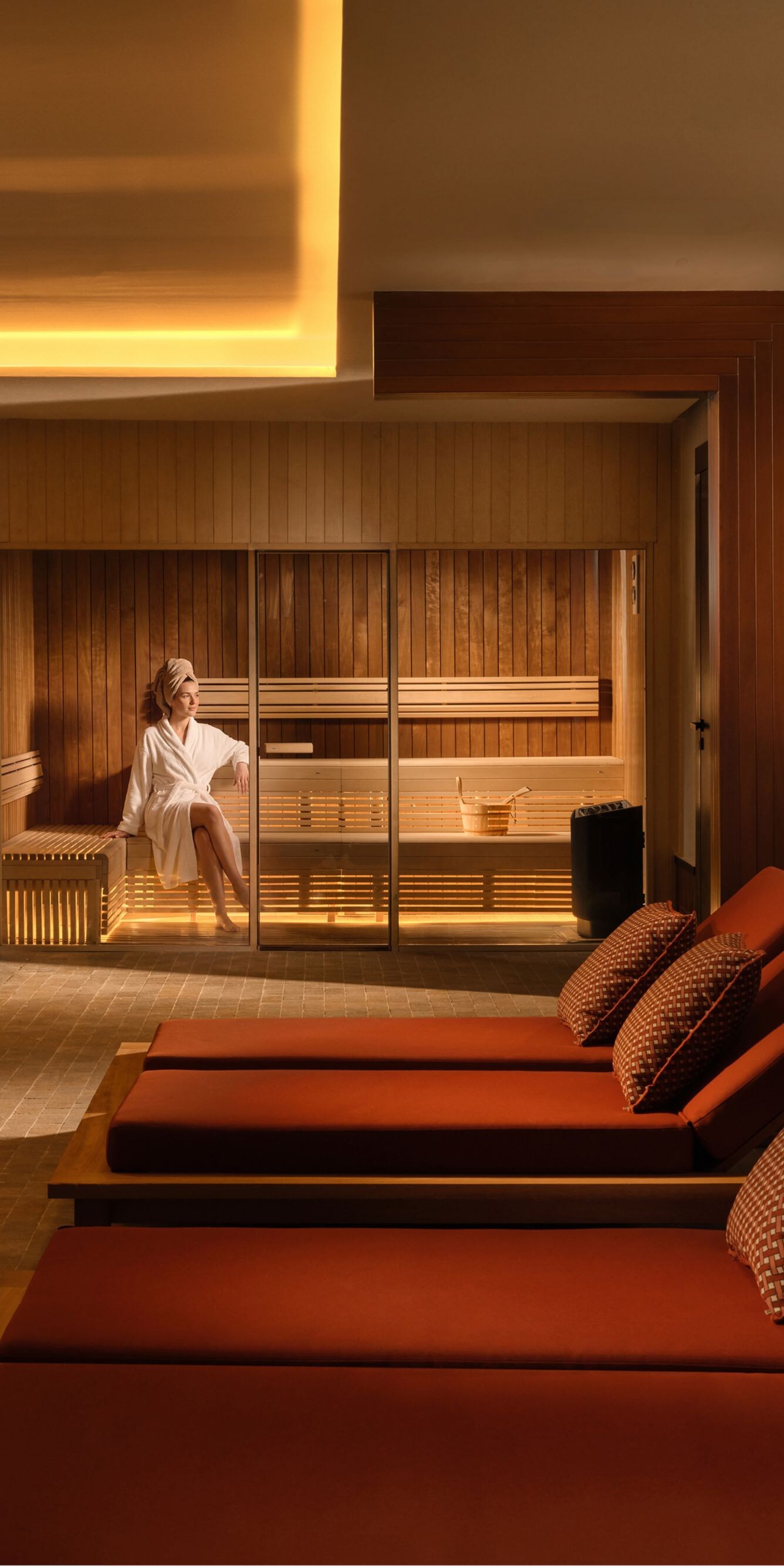 Sunbeds at the pool and sauna