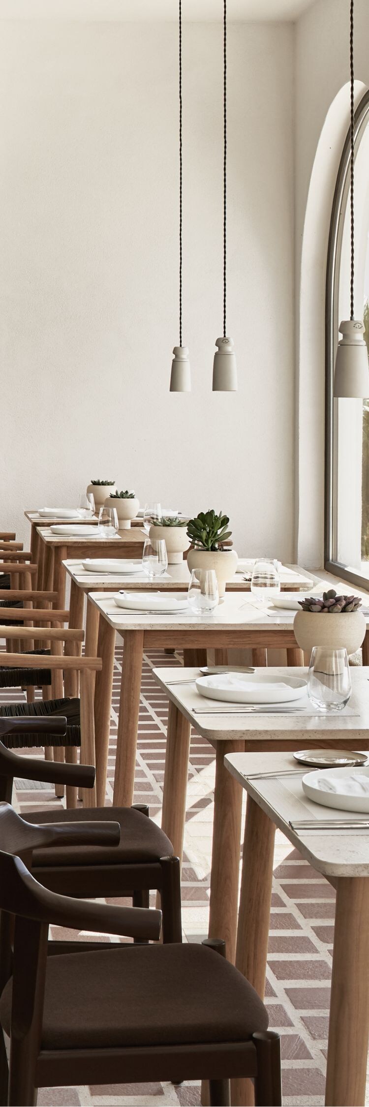 Mr E Restaurant 1
