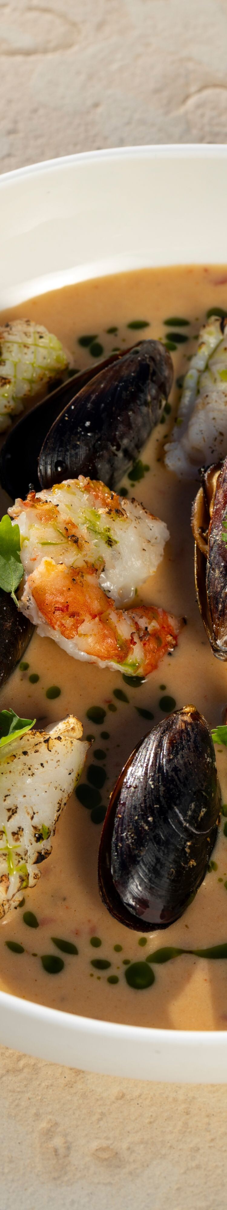 Charcoal-grilled Squid and Mussels