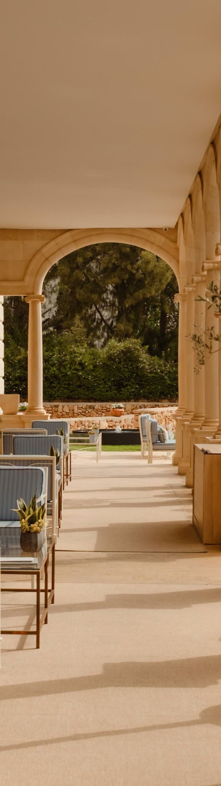 Restaurant Maricel outdoor dining