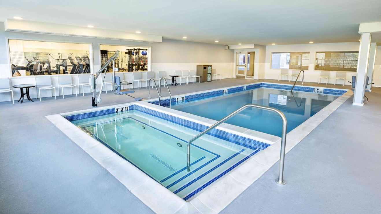 Saline-Based Pool with Hot Tub on the 2nd Floor
