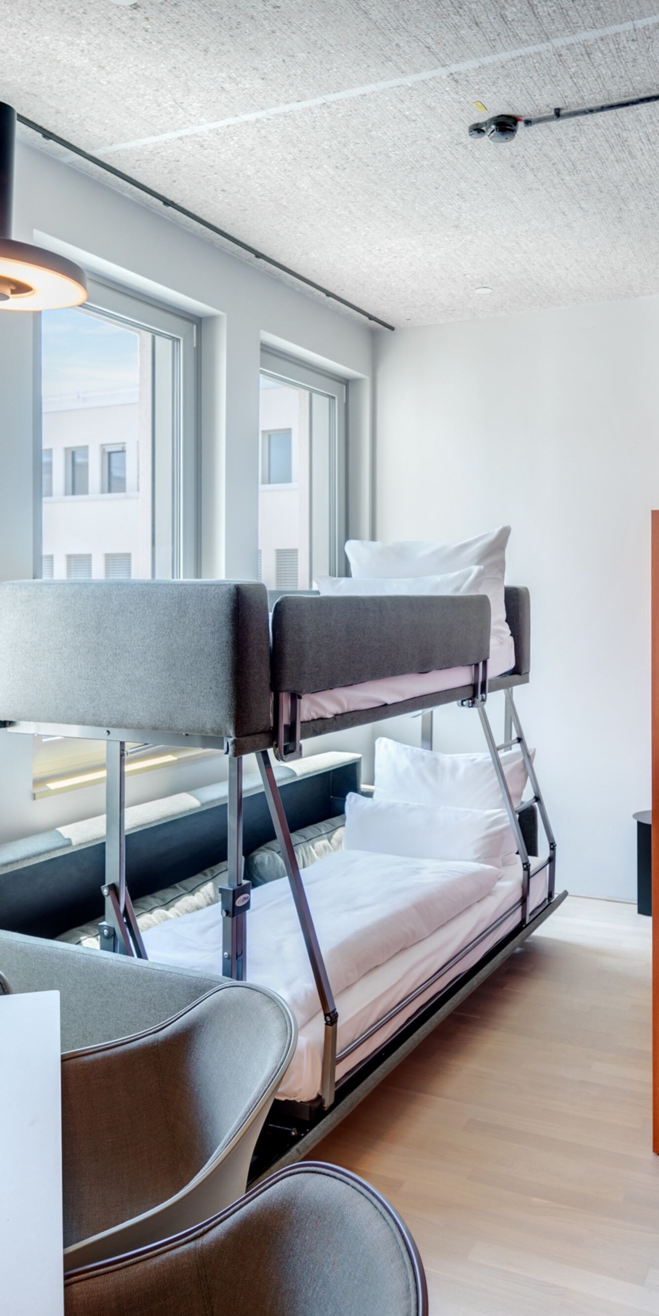  Bunk Bed Studio