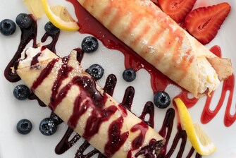Strawberry and blueberry crepes
