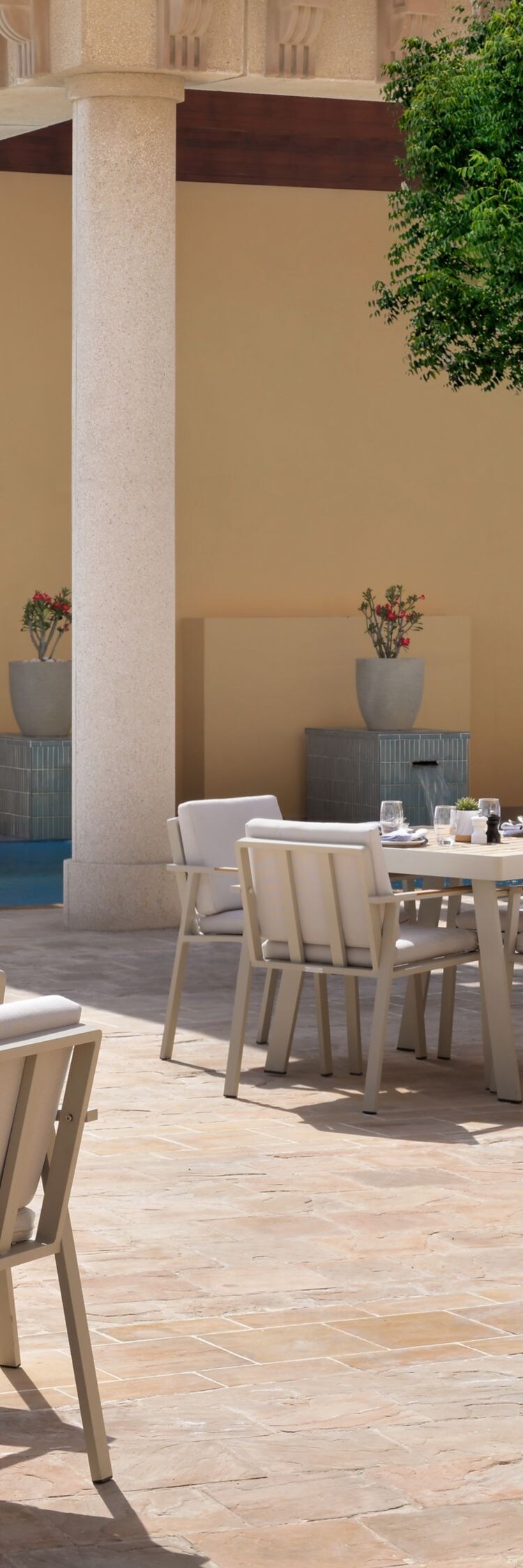 TerraMar Restaurant and Pool Lounge