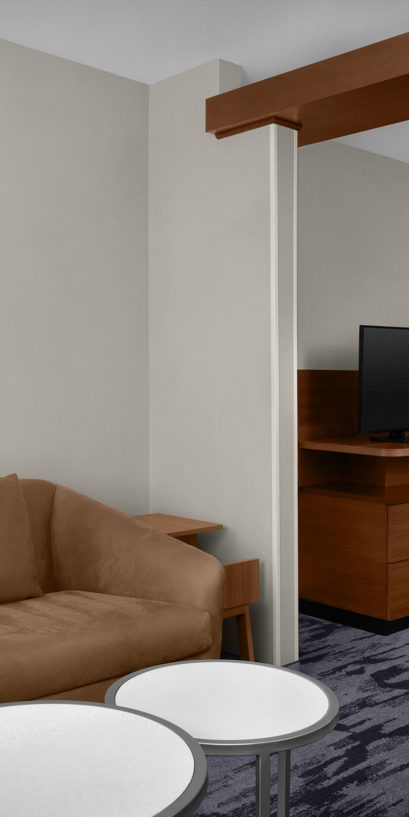 King suite bedroom