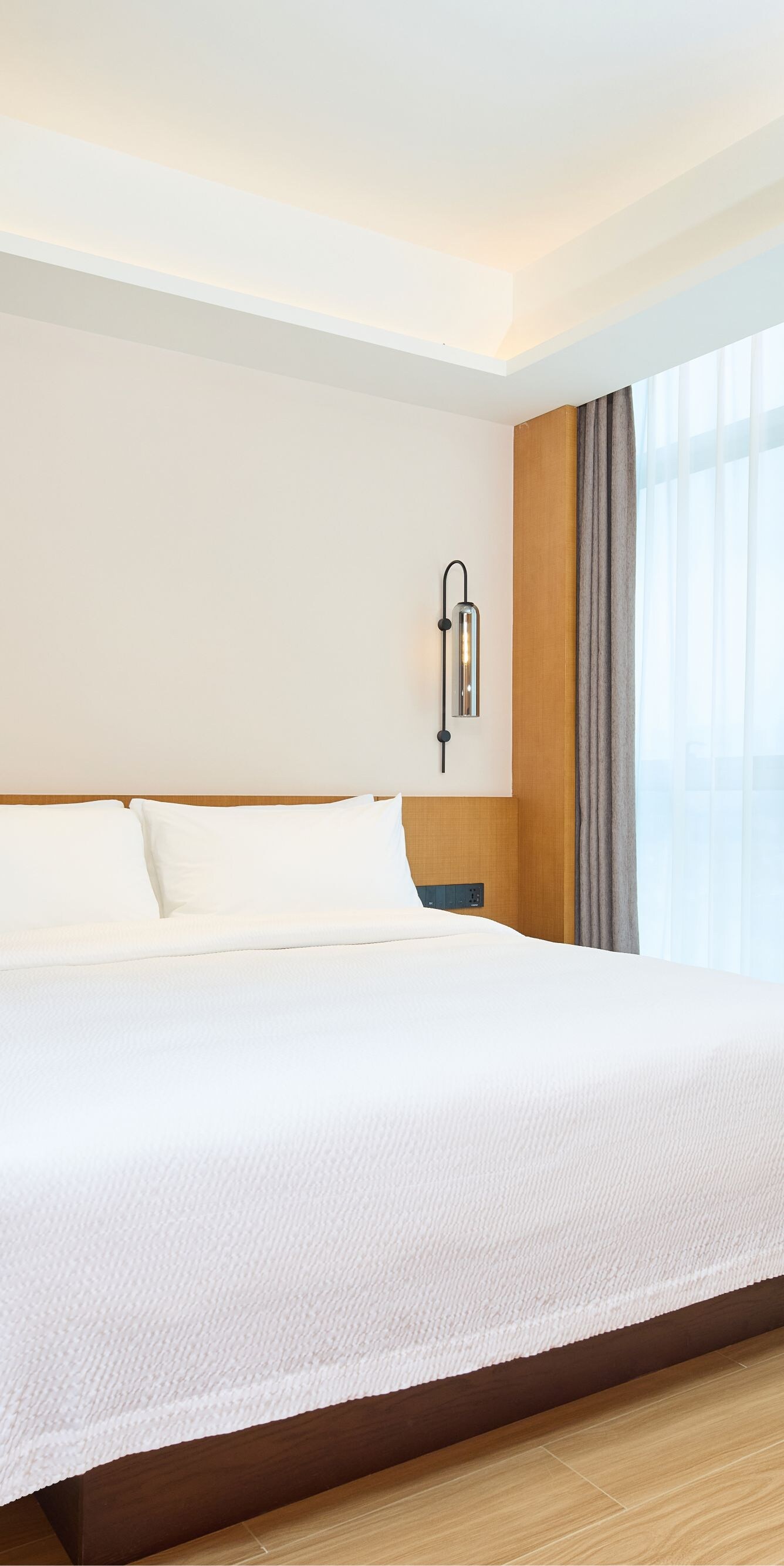 Fairfield King Room 