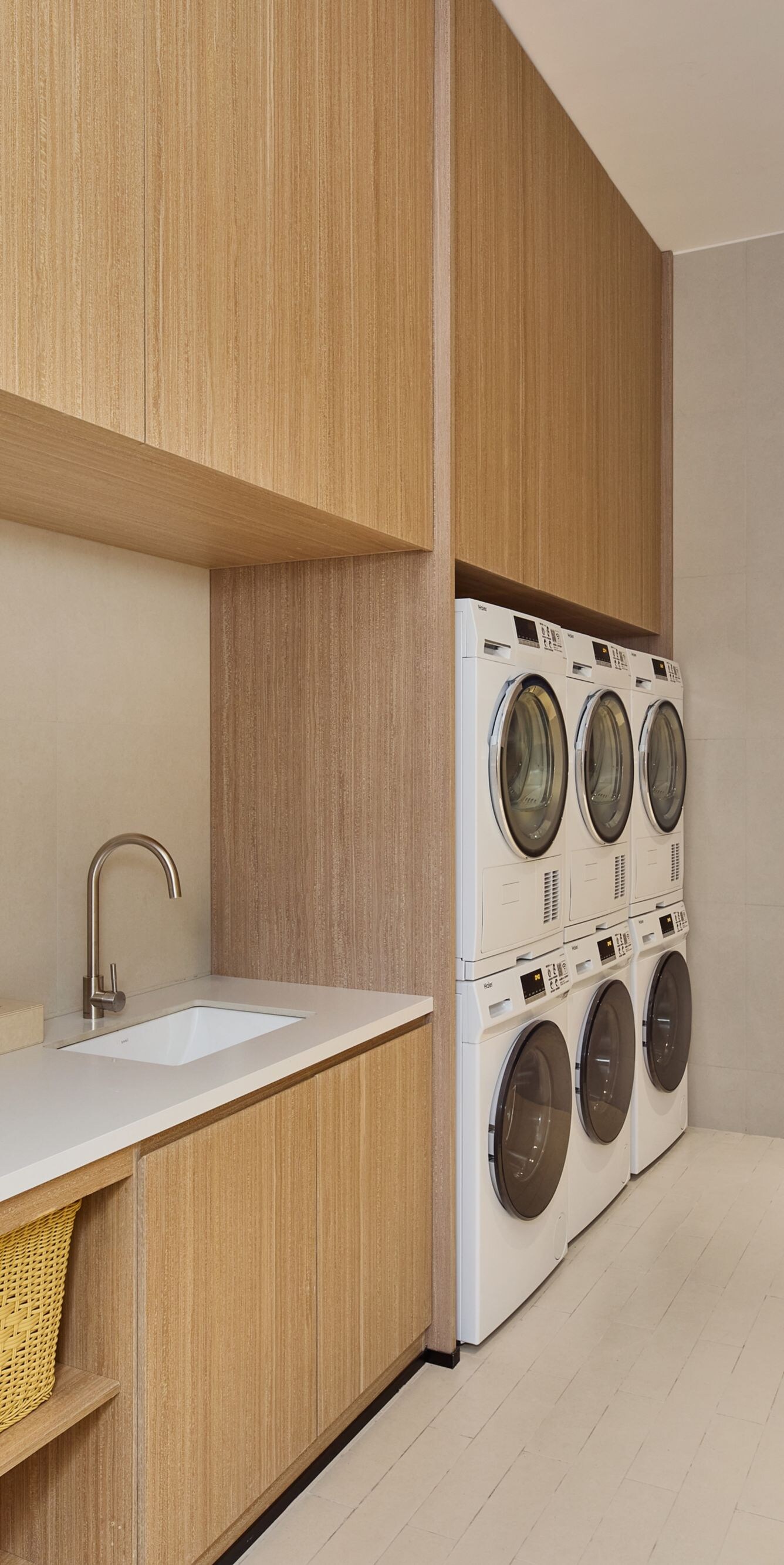 Guest Laundry Room