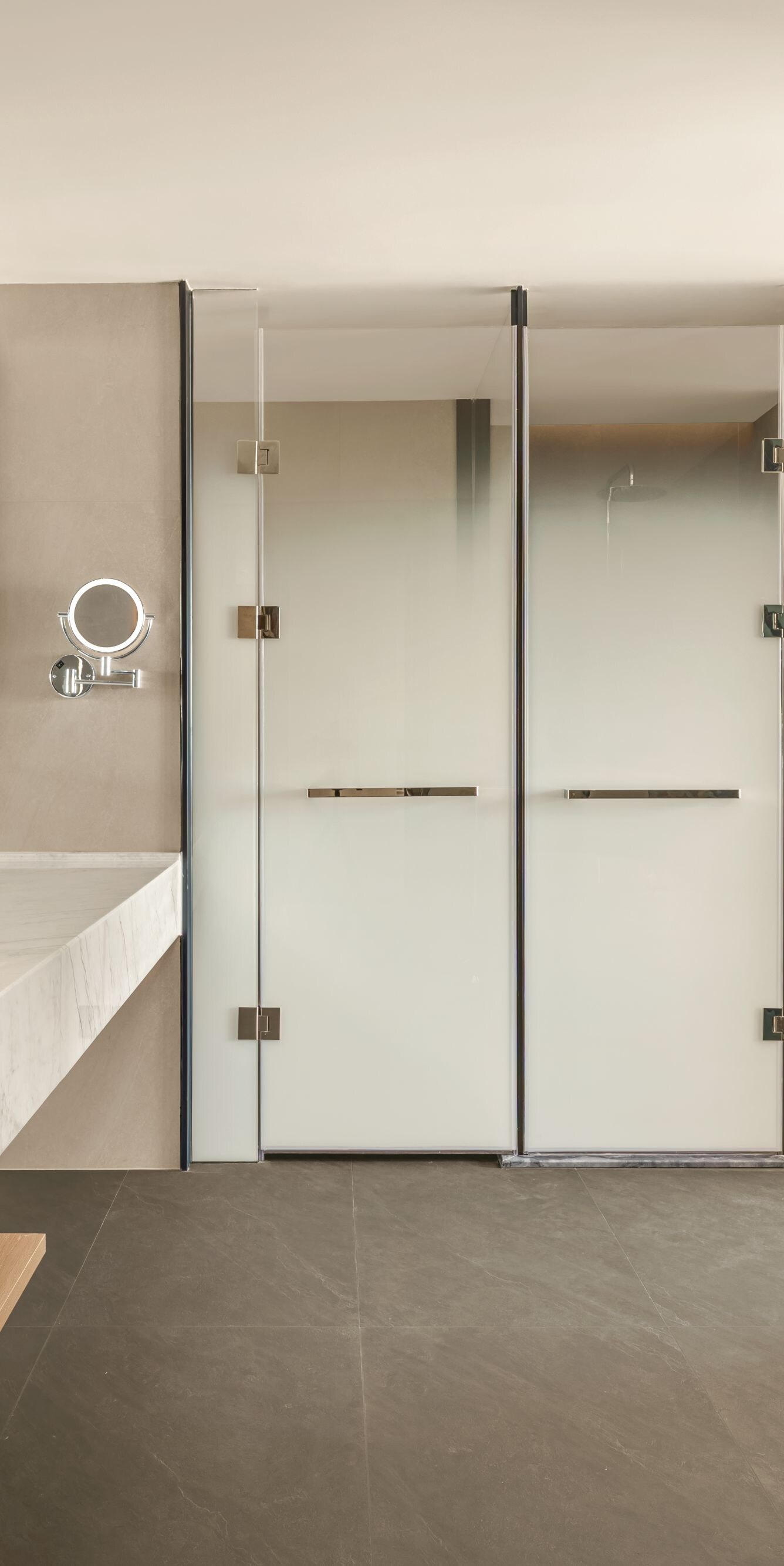 Suite bathroom with tub and double vanity