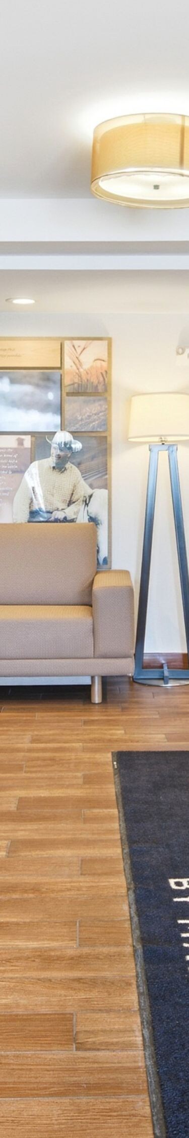 Check-in Front Desk