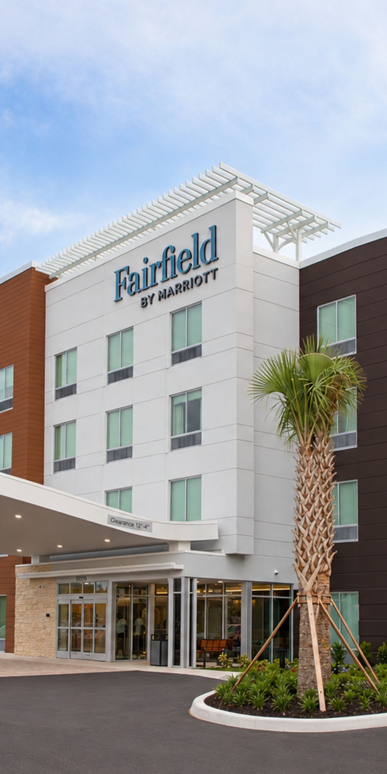 Hotel entrance with covered drive 