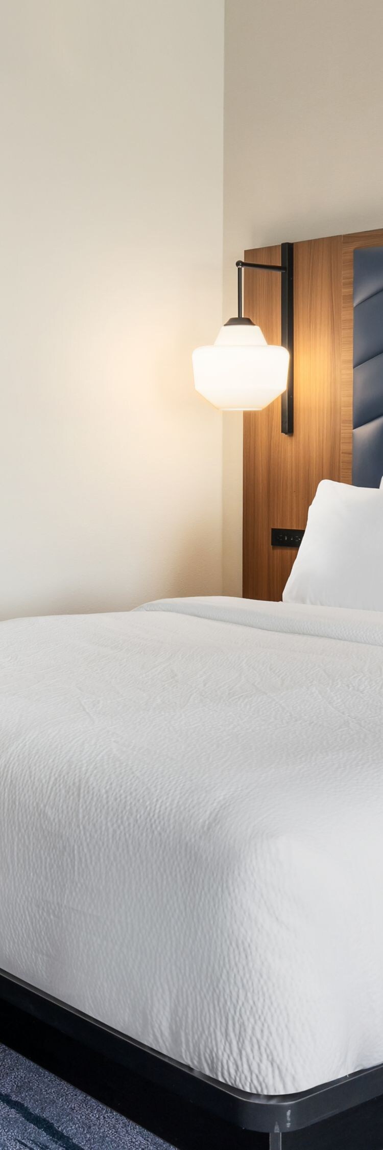 King bed in guest room