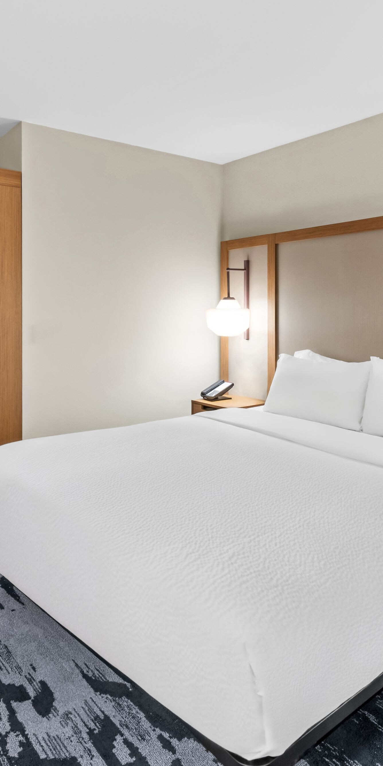 king bed and cabinet