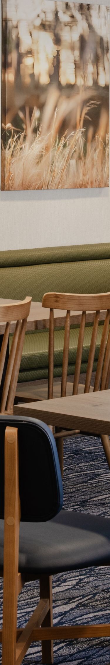 Breakfast Seating 2