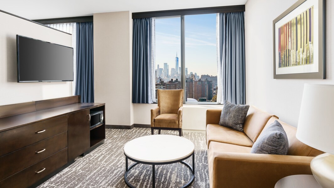 Suites con sala de estar con vista al centro de Manhattan