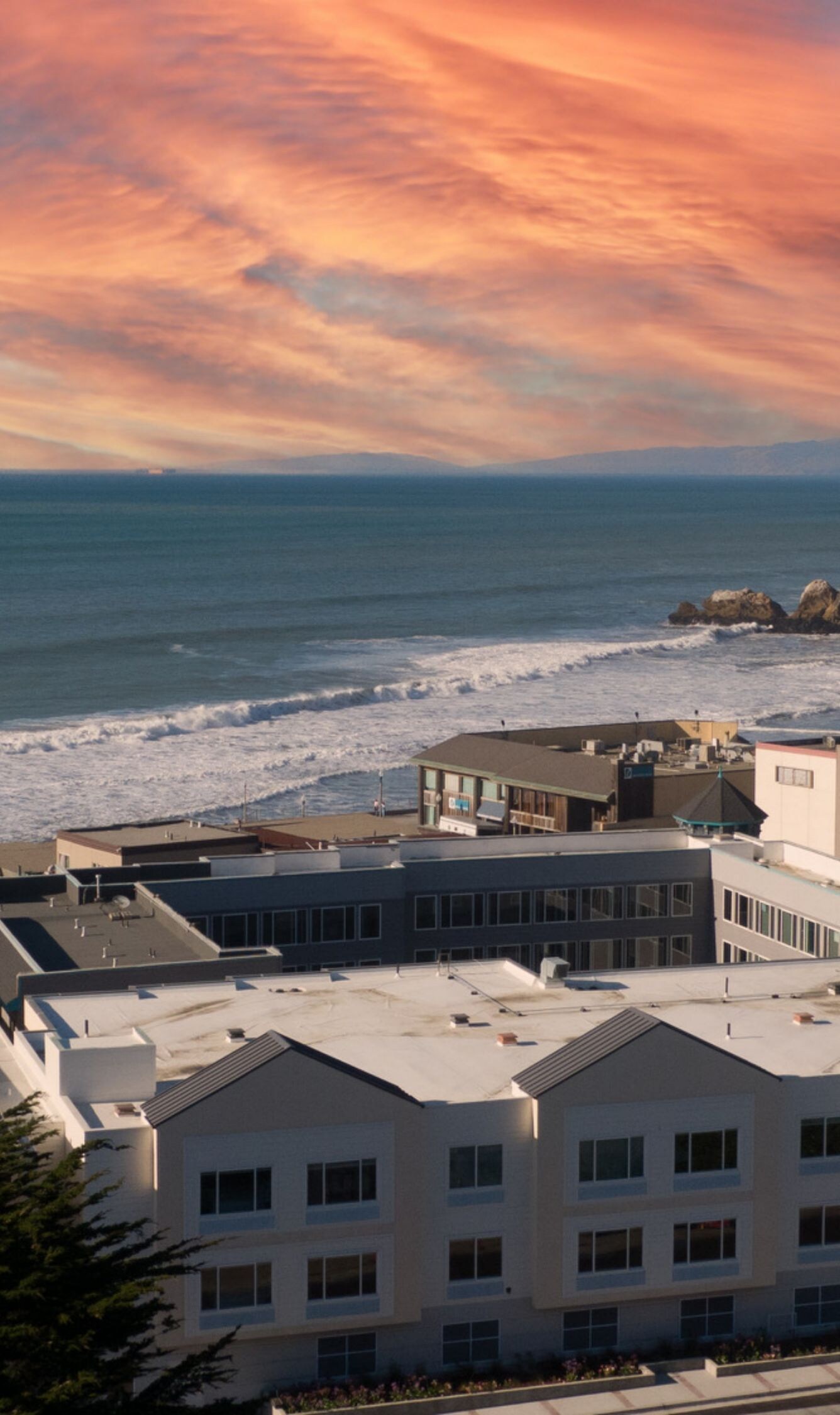 Fairfield Inn & Suites San Francisco Pacifica | Comfortable Hotel with ...