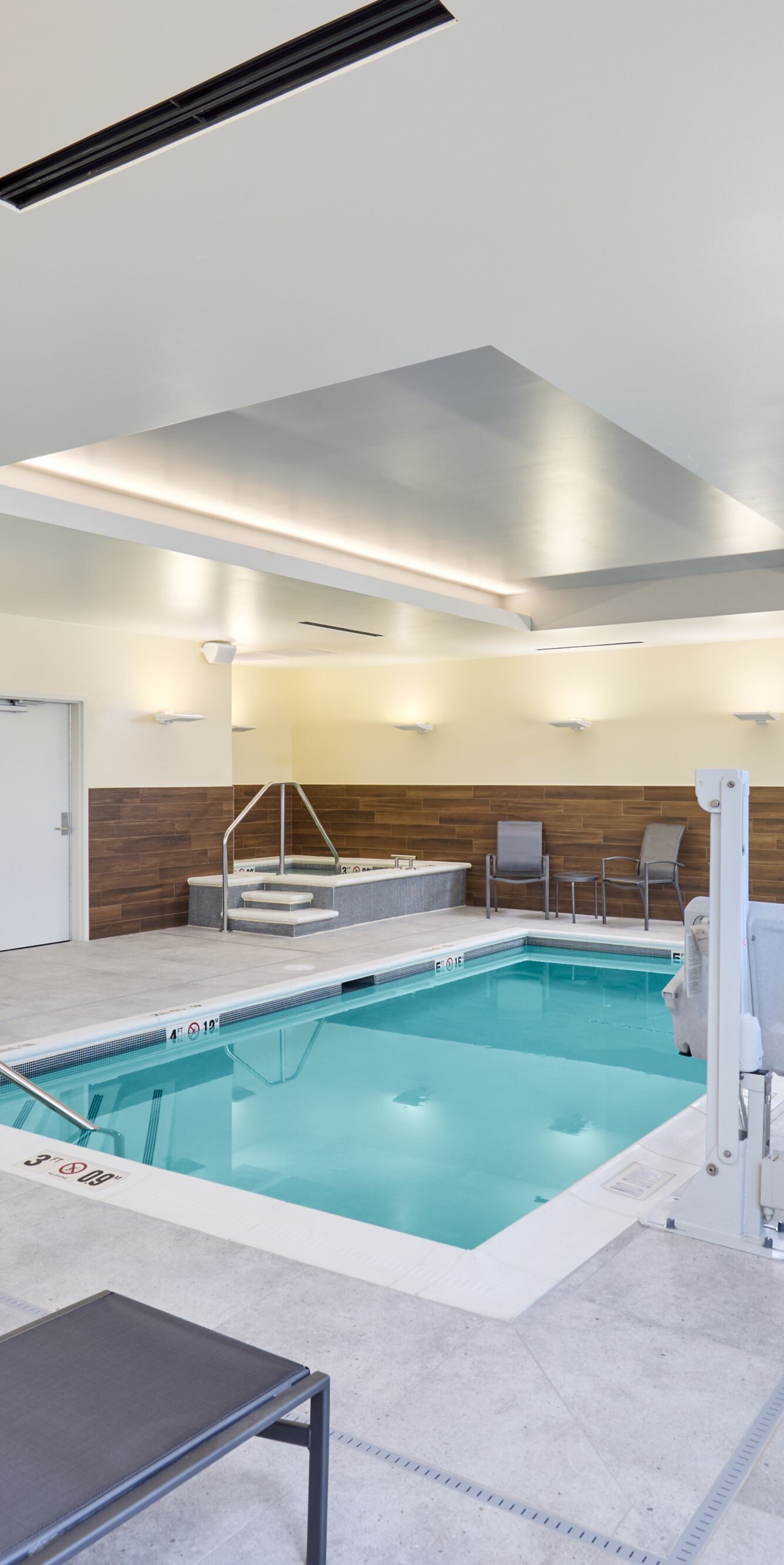 Pool and Hot Tub room