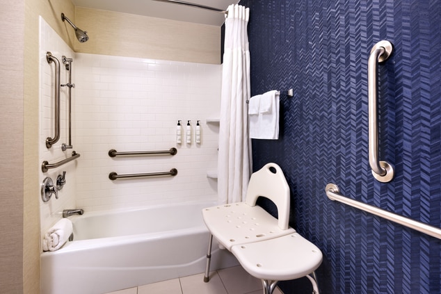 Accessible Shower/Tub 