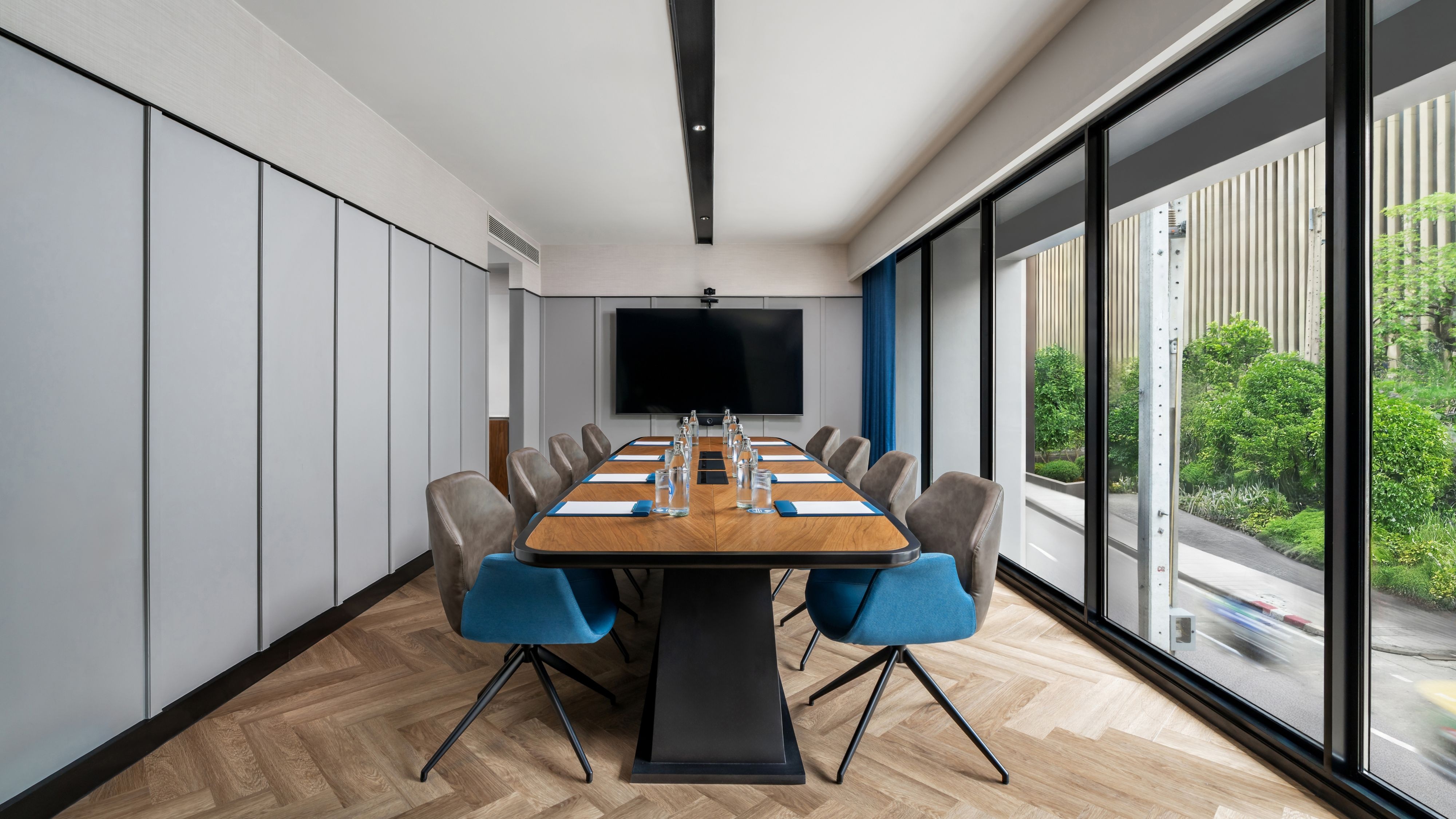 Exclusive Meeting Package