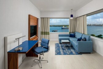 Harbour View Suite