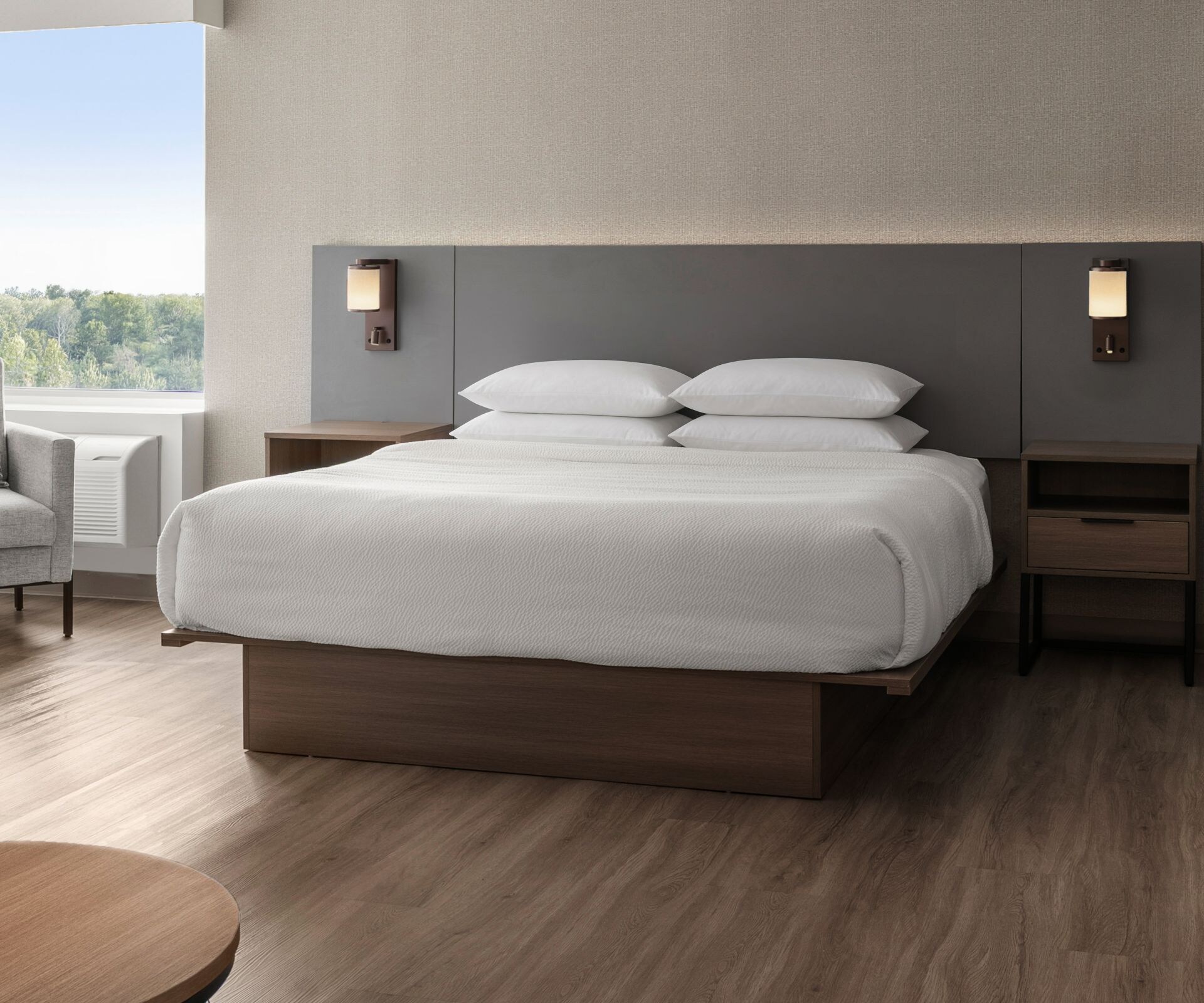 King guest room with sofa and work desk