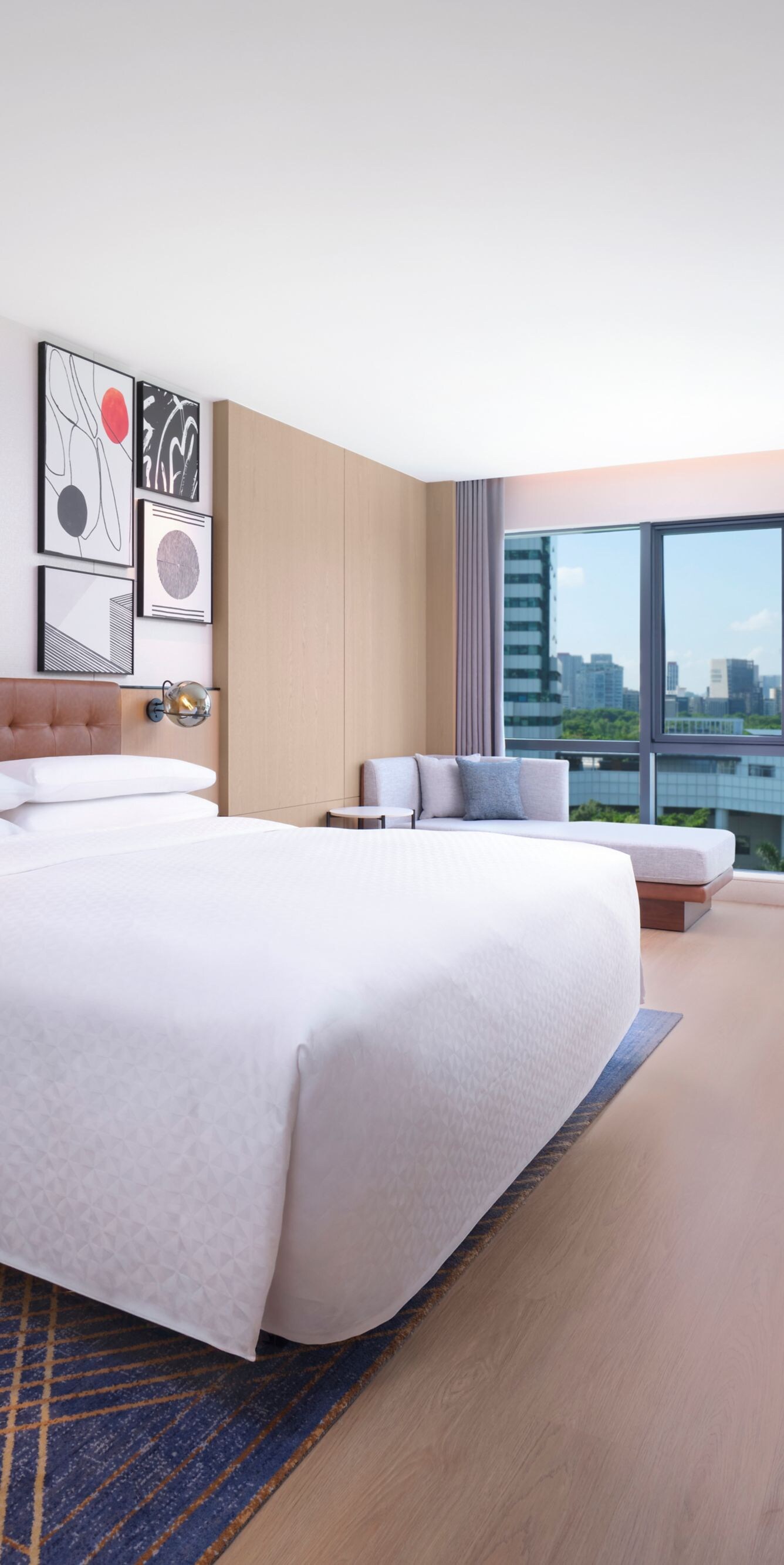 Guest Room, king bed