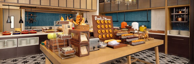 The Mesh | Restaurant | Marriott Bonvoy