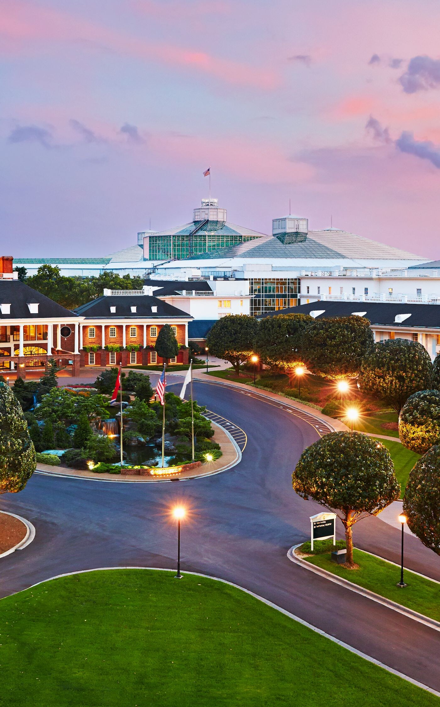 Exterior of Gaylord Opryland Resort and Convention Center