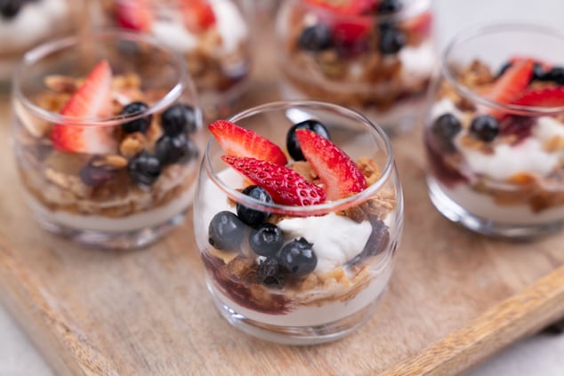 Yogurt Parfait with strawberries and blueberries