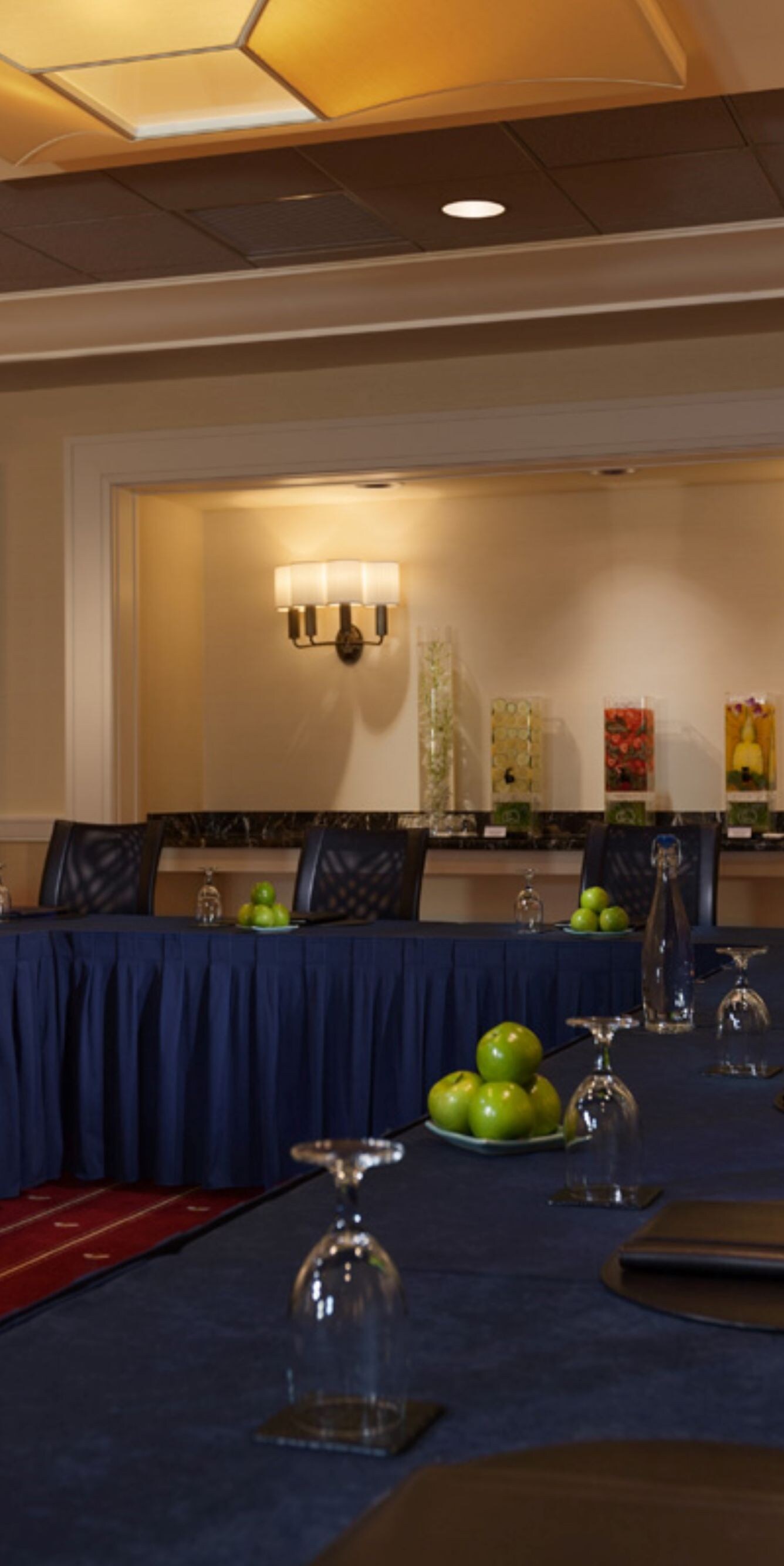 Magnolia Meeting Room