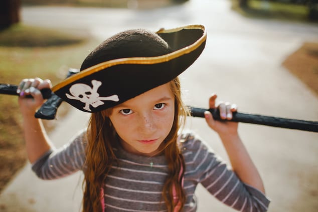 Menina pirata