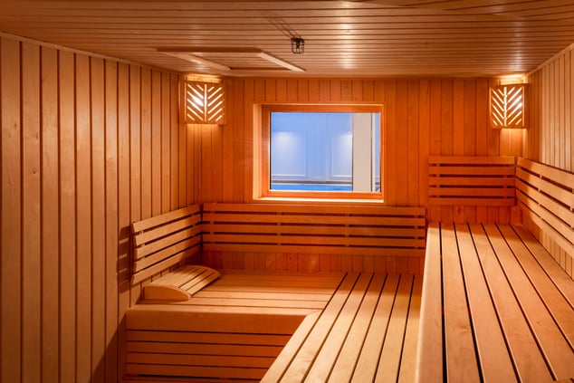 sauna with view to pool