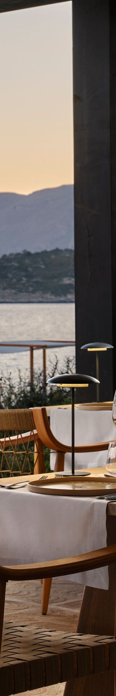 Dining_Onalos