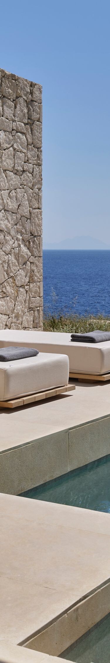 Earth_Sheltered_Outdoor