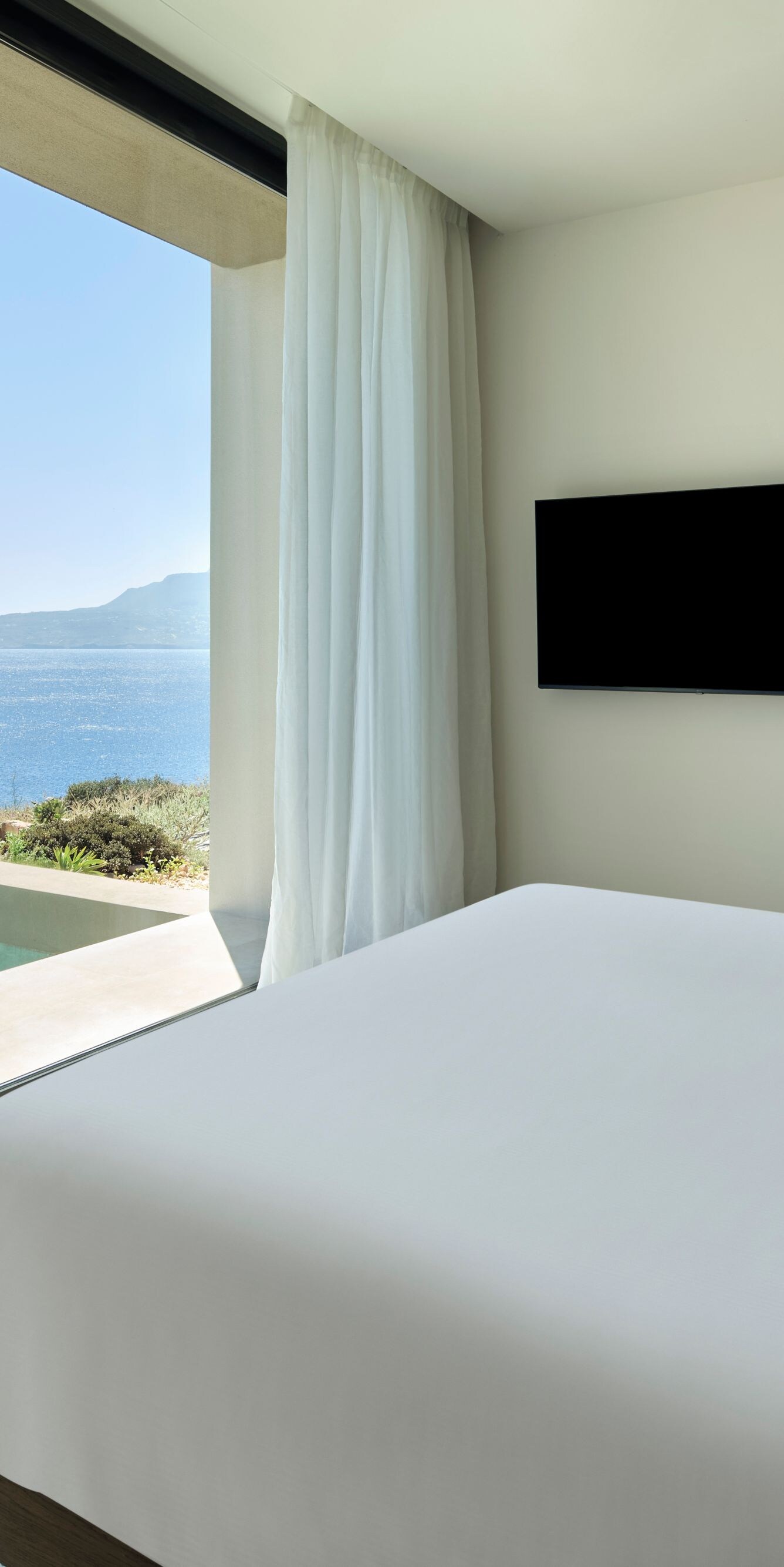 Executive_Suite_Bedroom