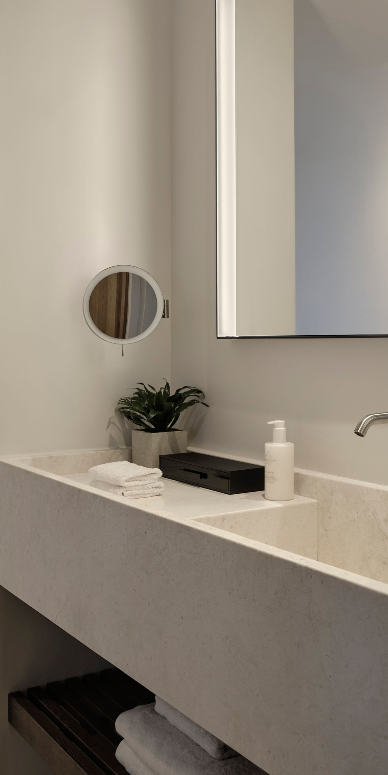 Premium Deluxe Suites  