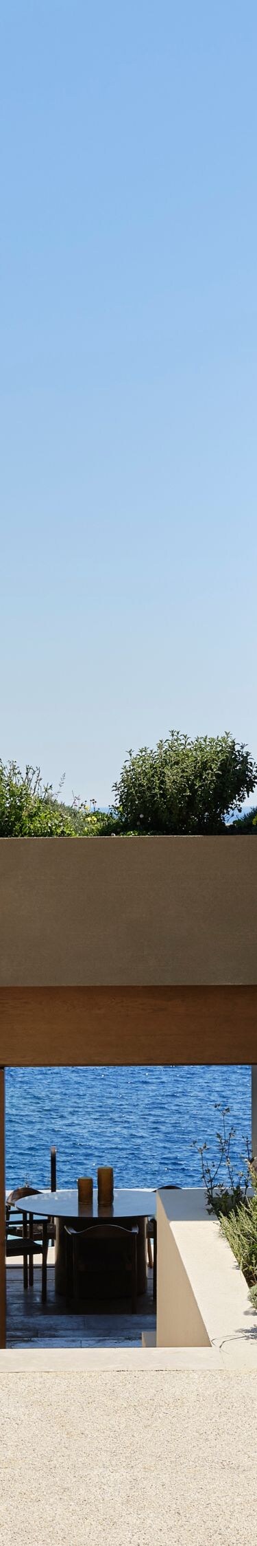 Two_Level_Outdoor