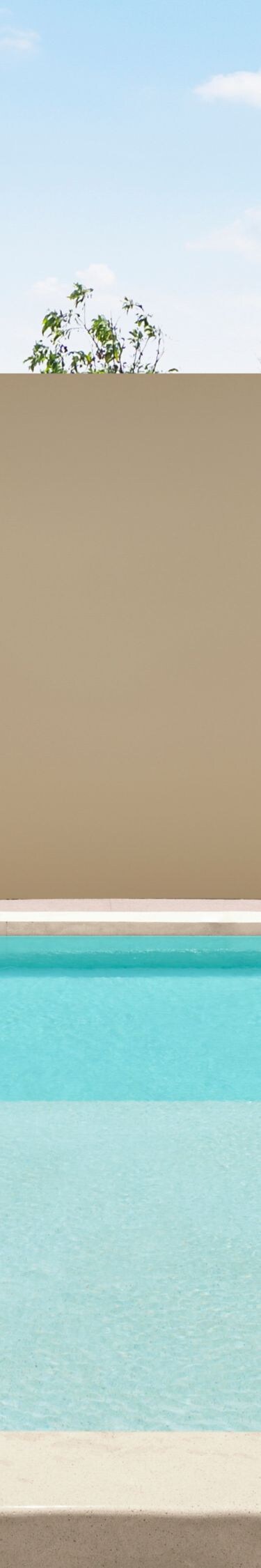 Hồ bơi trẻ hóa tại spa sang trọng ở khu nghỉ dưỡng