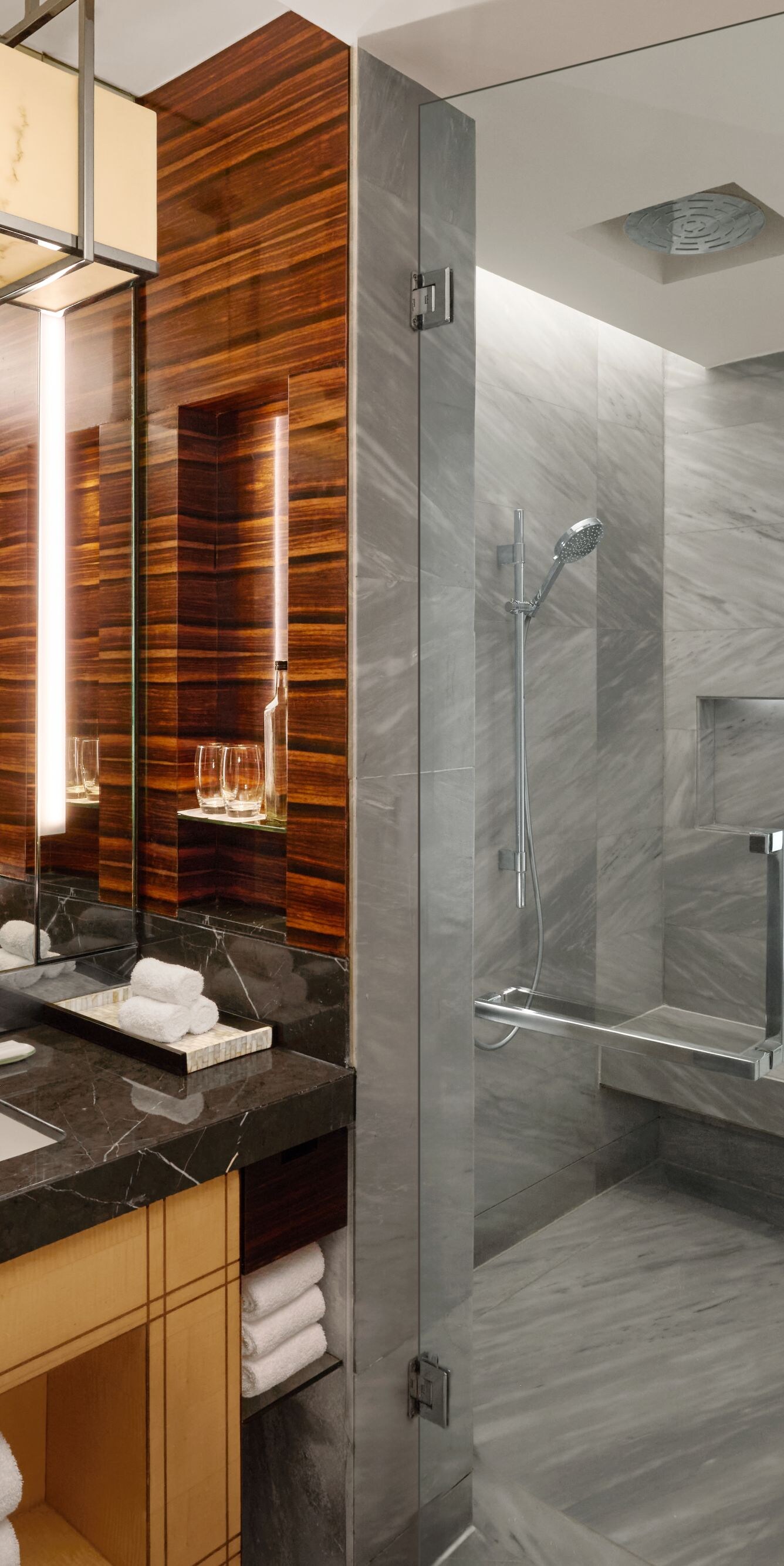 Executive Room Bathroom