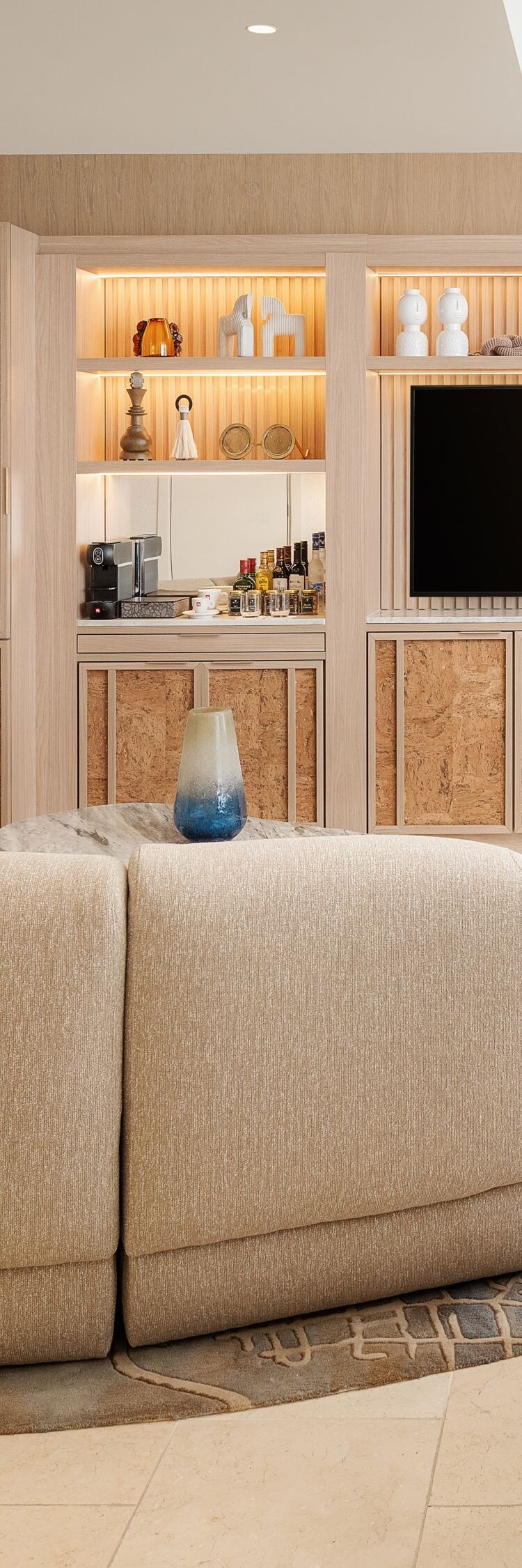 Living room and seating furniture
