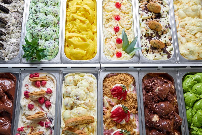 multiple flavors of gelato