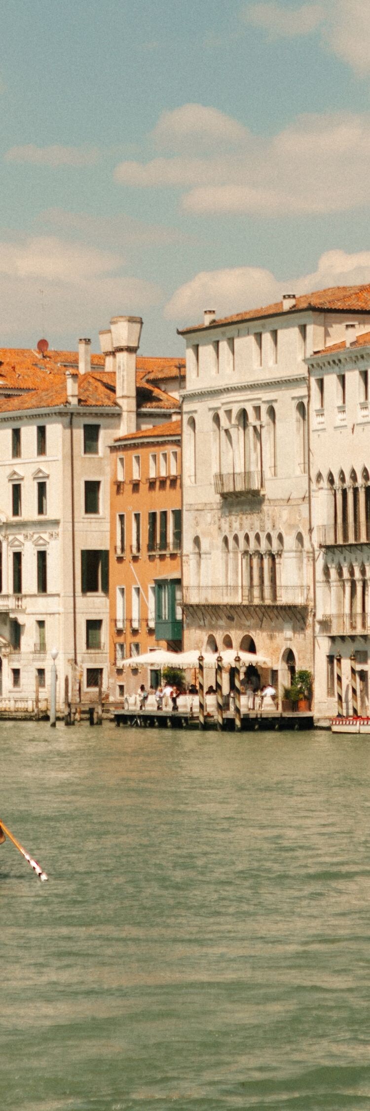 Vista del Canal Grande di Venezia gondola romantica