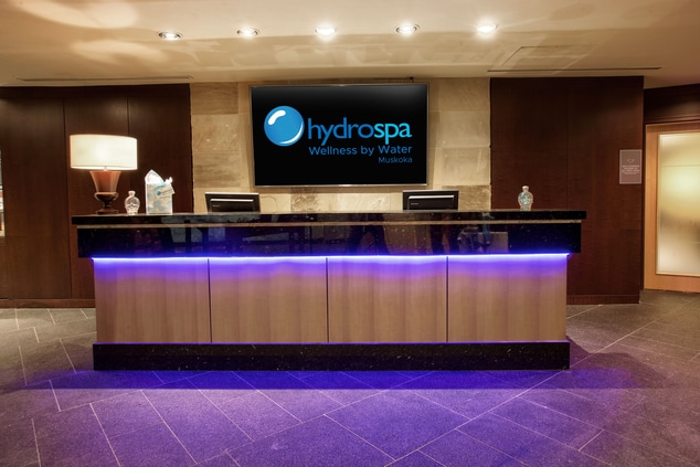 Hydro Spa reception ; spa greeting area ; receptio