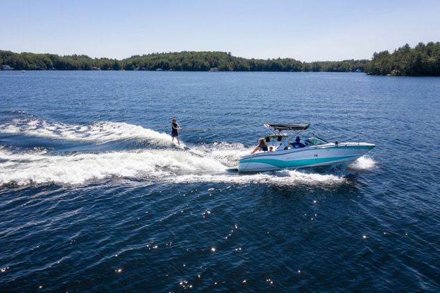 SWS offers private and tailored water ski this sum